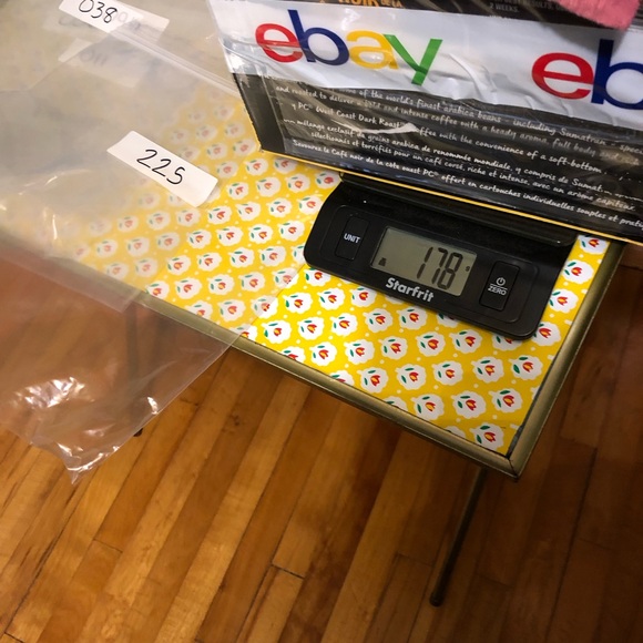 J Jill Rhubarb Red Berry Lace V-Neck Tee Short Sleeve Top Womens Size Large - Picture 8 of 8